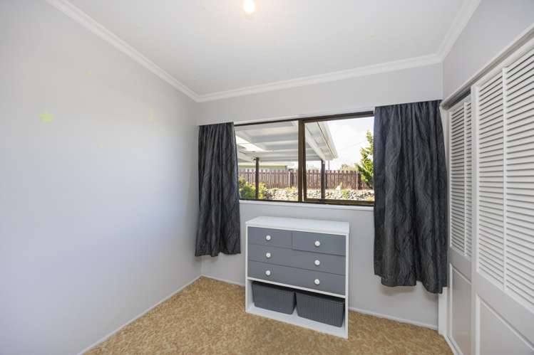 9 Chrystal Street Foxton Beach_23