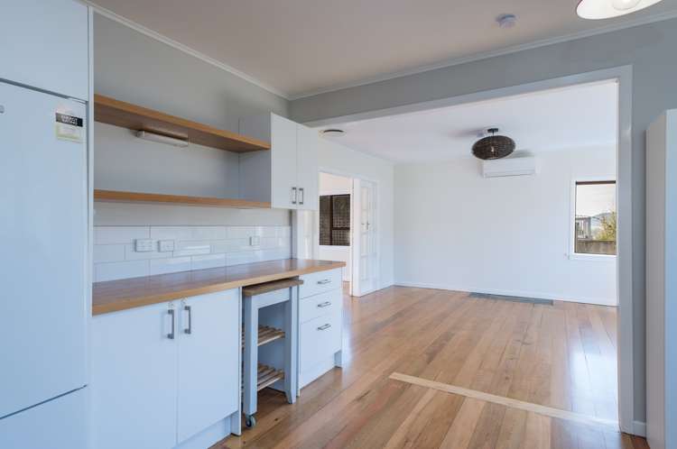 45 Jenner Road Toi Toi_6