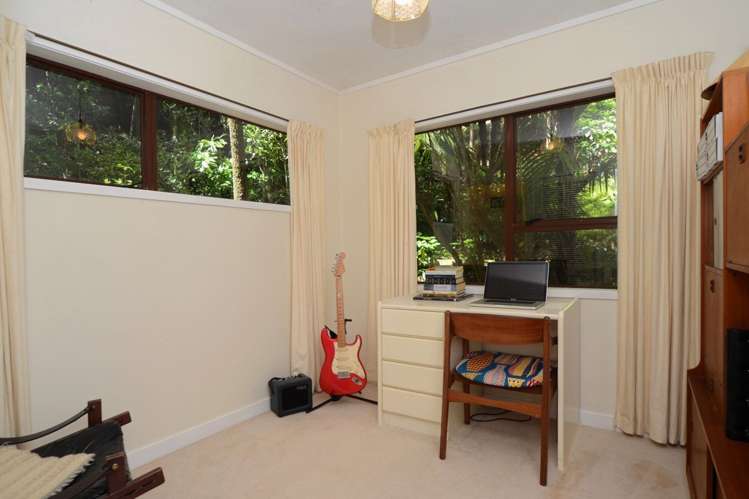 2 Takahe Road Titirangi_10