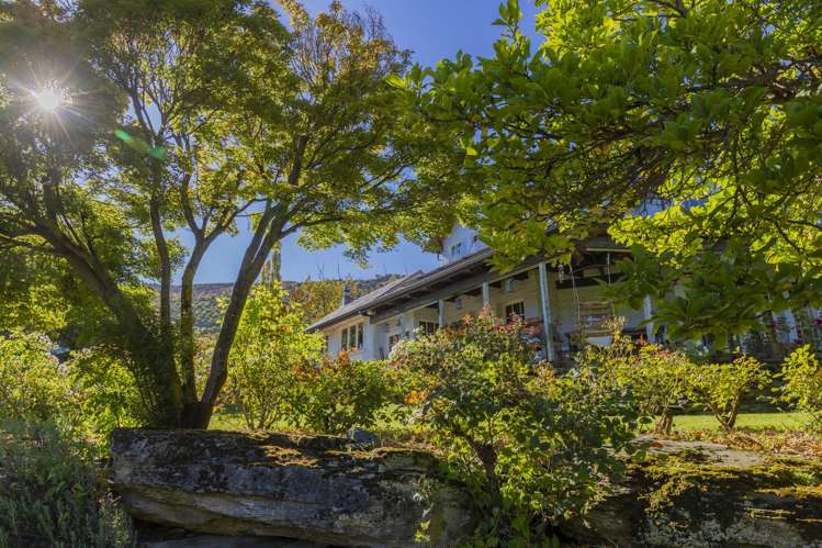 3 Whitechapel Road Arrow Junction_11