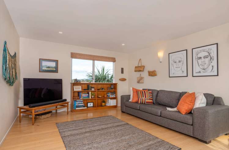 11 Captains Cove Coastlands_5