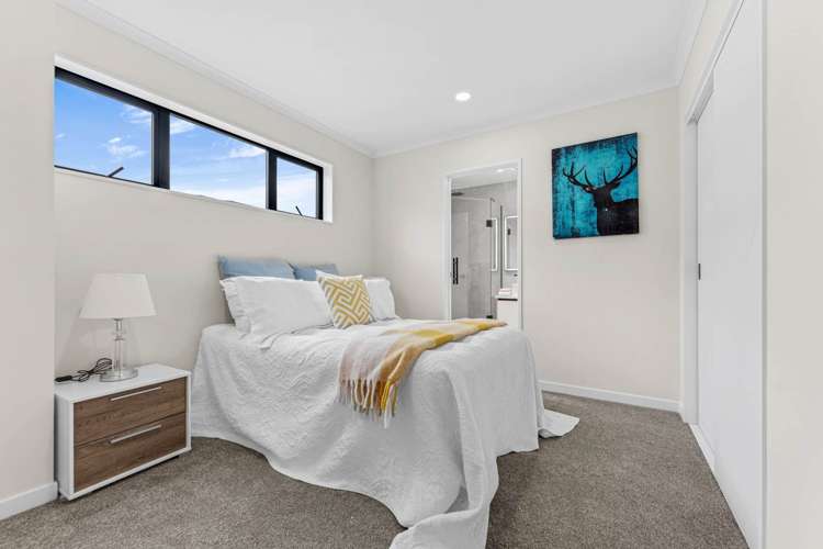 132 McQuoids Road Flat Bush_12