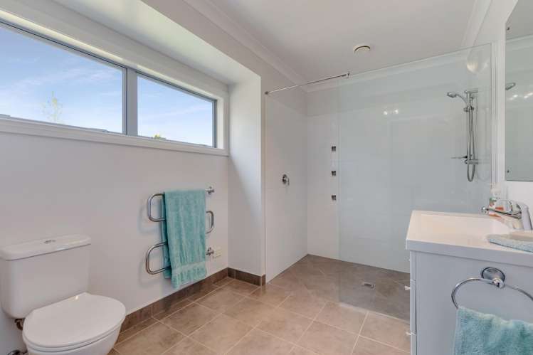 18 Mudgeways Road Massey_22