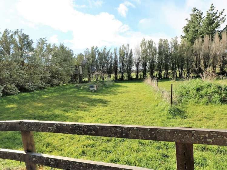 27 Hilton Road Carterton_2