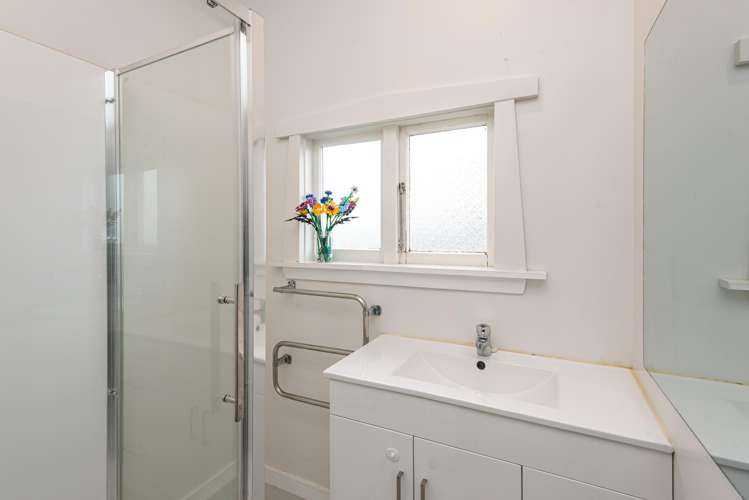 1/8 Simeon Street Spreydon_12