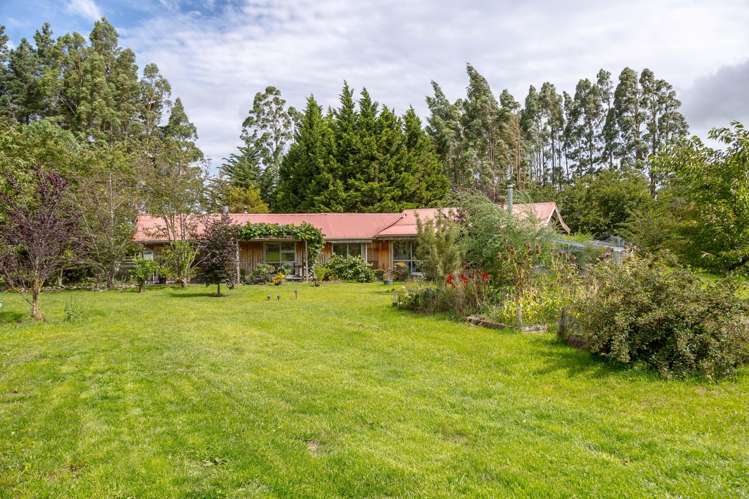 839B Chester Road West Taratahi_0