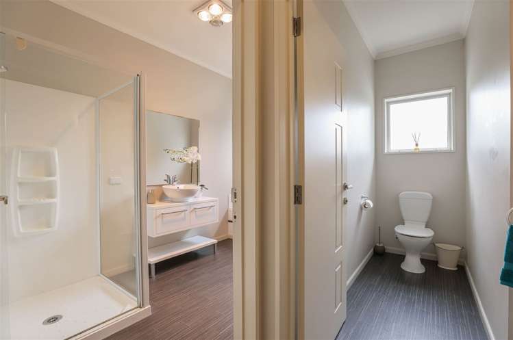 88 Middle Road Allenton_14