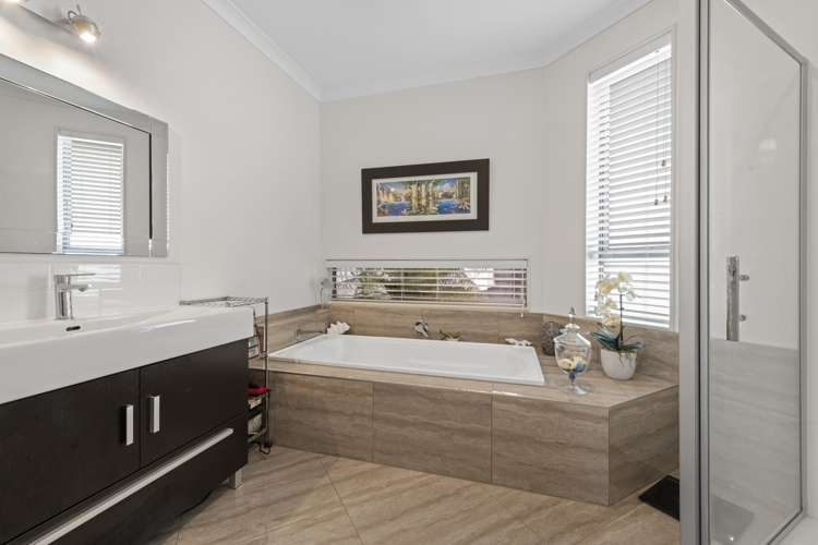 60 Adler Drive Ohauiti_12