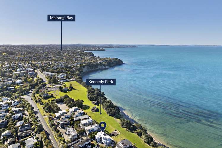 123 Beach Road Castor Bay_26