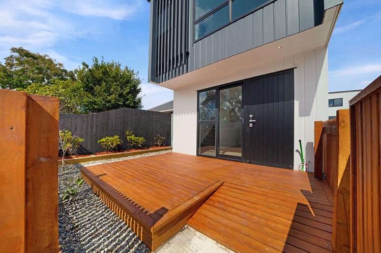 22A Durham Street Te Atatu Peninsula_11