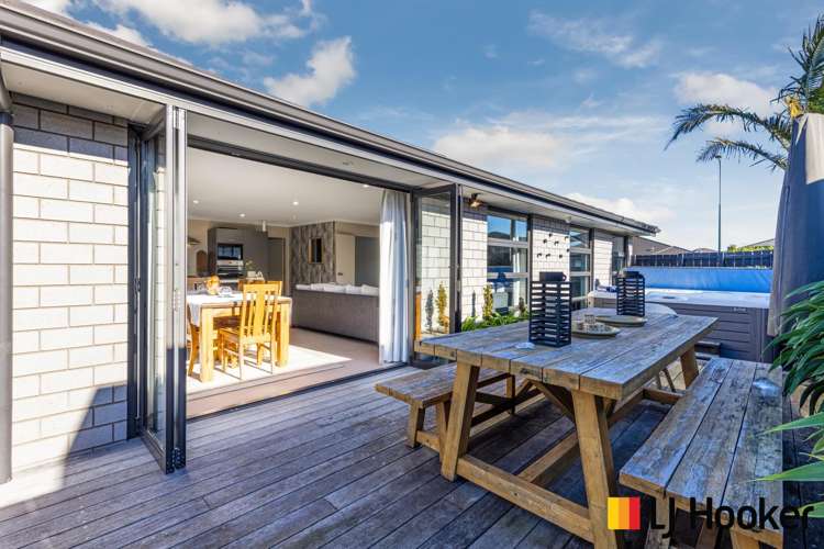 36 Sunningdale Street Wattle Downs_18