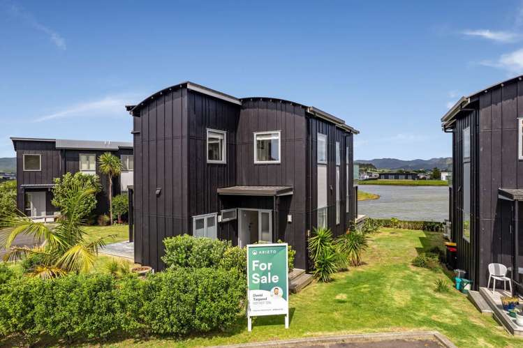 33/101 Harbour Drive Matarangi_16