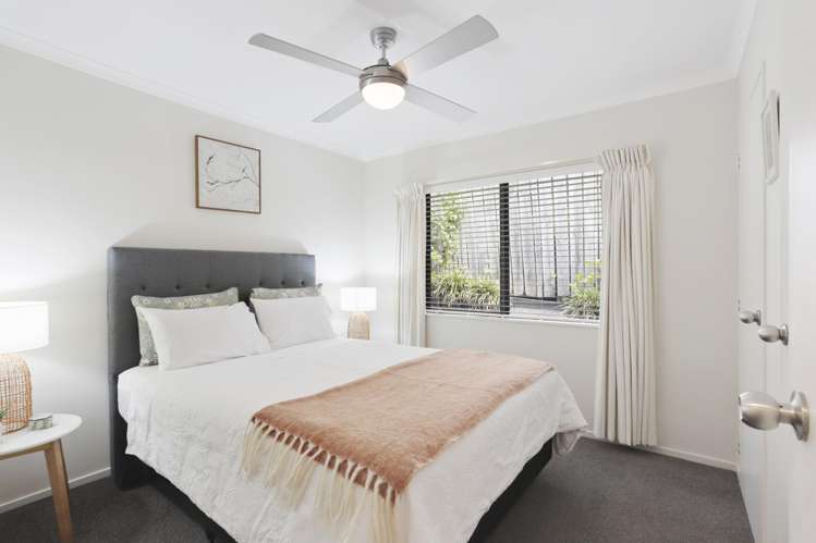 103c Glengarry Road Glen Eden_11