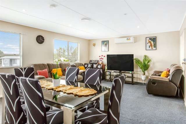 88 Arahura Crescent Waitangirua_3