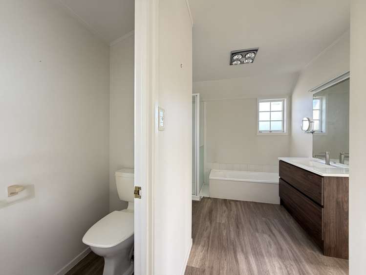 2/187 Upland Road Remuera_11