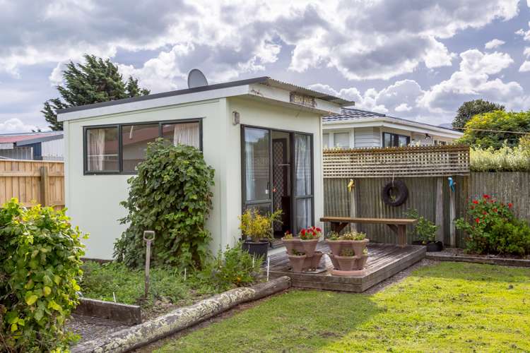 89 Lake Ferry Road Lake Ferry_7