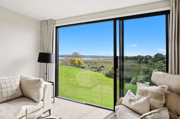 50a Philomel Crescent Bayswater_16
