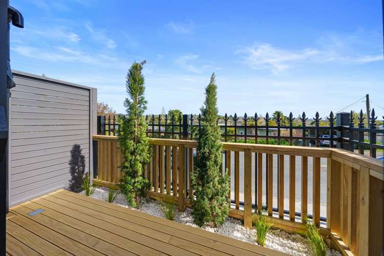 Lot 2-4/42 Captain Scott Road Glen Eden_14