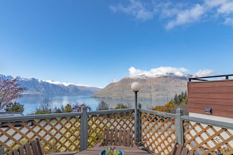 50b Greenstone Place Fernhill/Sunshine Bay_16