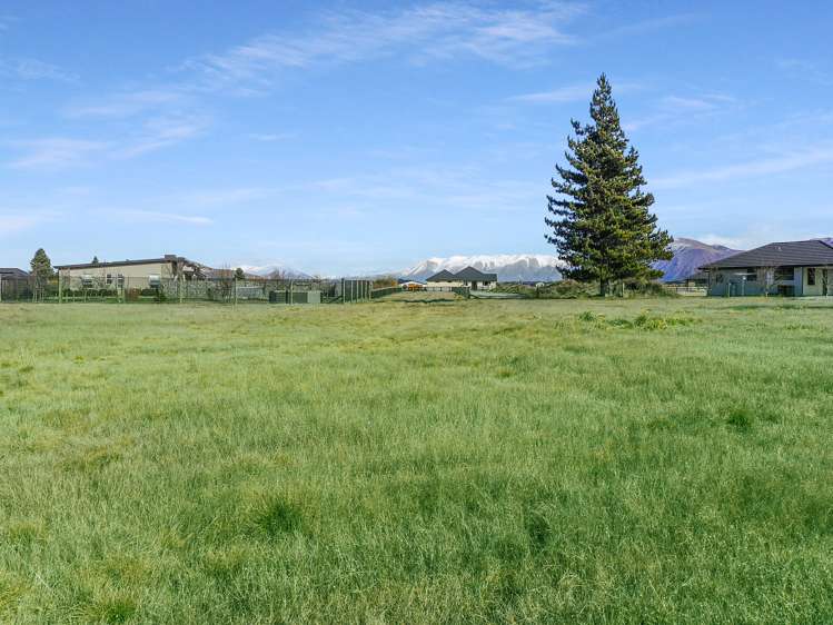 2 Woodley Avenue Twizel_5