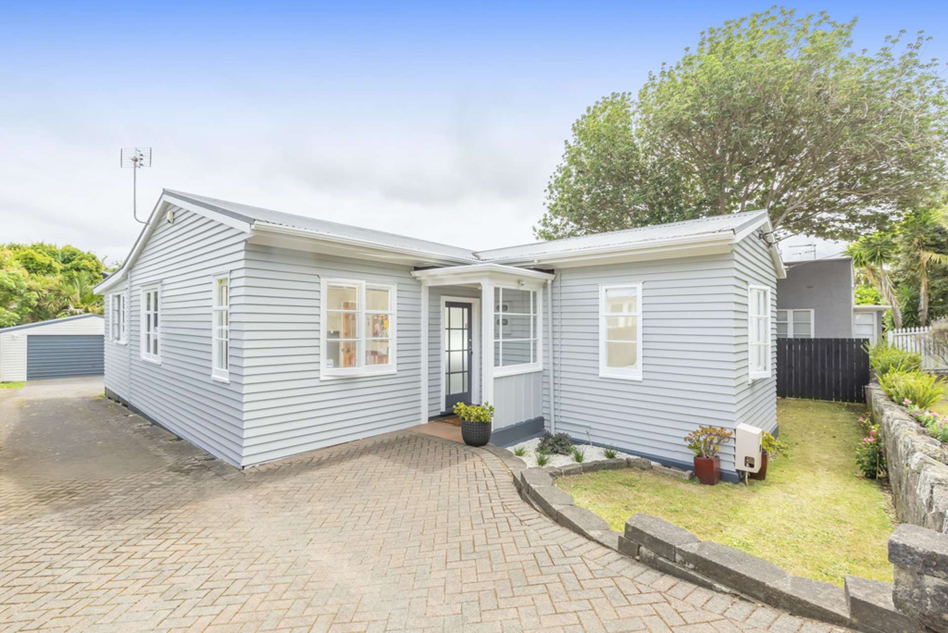 14 Leone Terrace Mount Albert_0