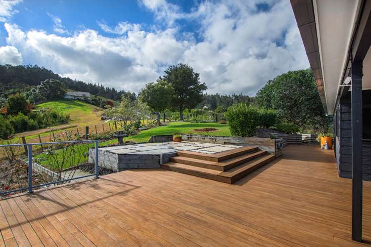 115A Memorial Drive Parahaki_18