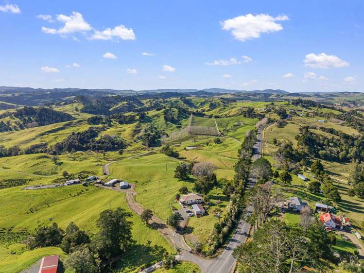 1820 StateHighway 12 Paparoa_29