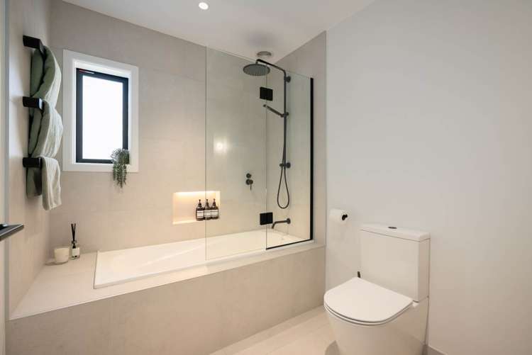 12 Papai Lane Massey_13