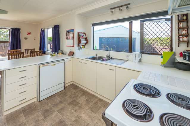 22 Lindsey Crescent Springvale_3