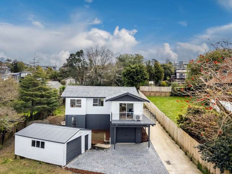 10 Tableau Place Totara Vale_0