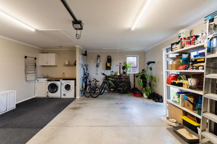 35 Irwin Logan Drive Mosgiel_17