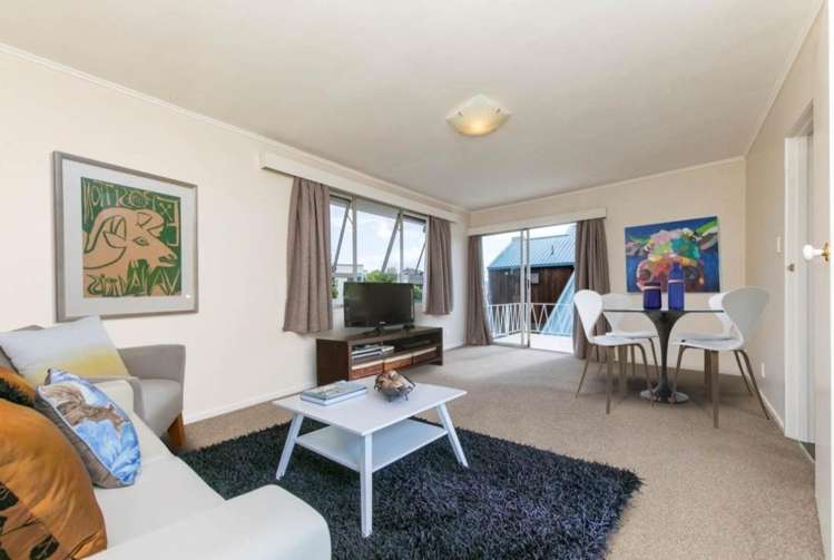 4/2 Riverview Road Panmure_7