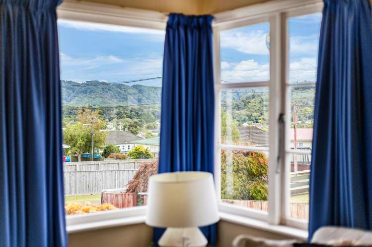 35 Castlerea Street_5
