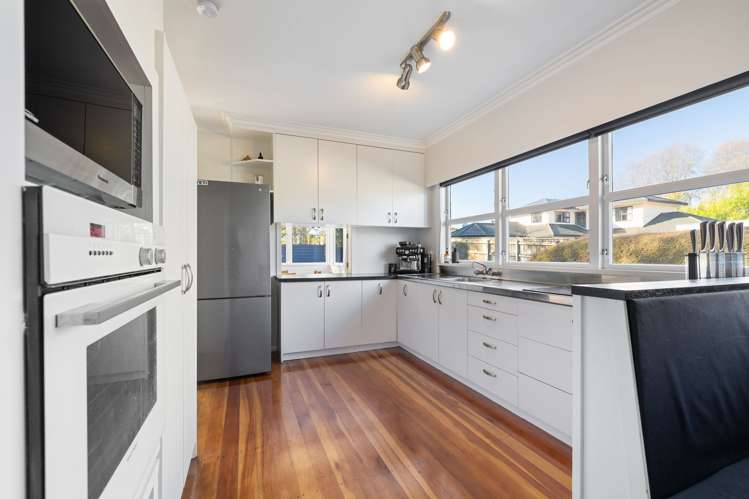 33 Long Melford Road Awapuni_11