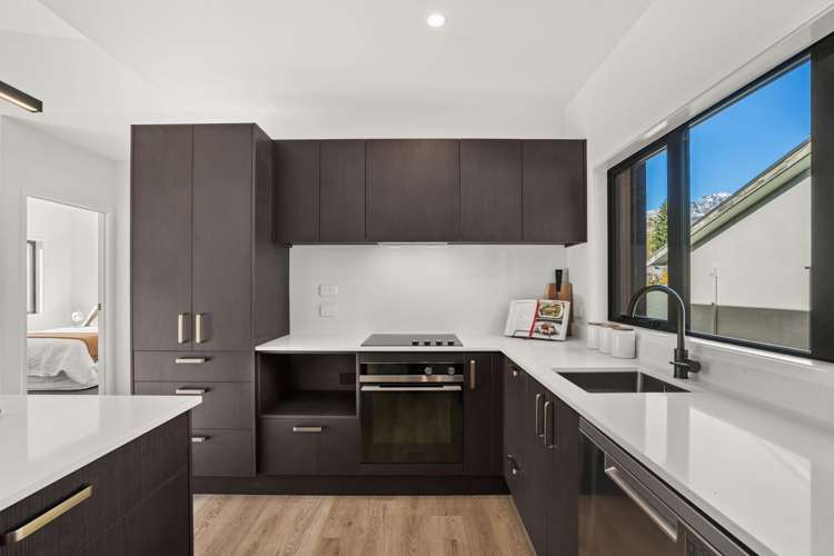 170b Fernhill Road Fernhill/Sunshine Bay_6