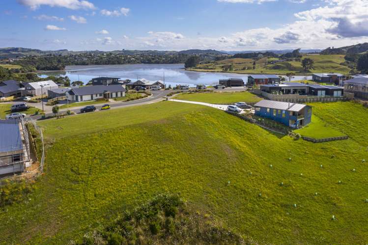 7 Kanuka Street Raglan_9