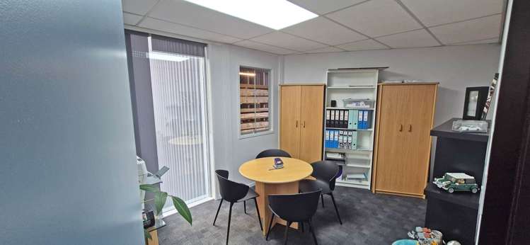 Unit F/5 Armstrong Road Rosedale_6