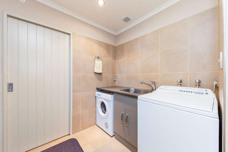 12 Rodeo Drive Kelvin Grove_12