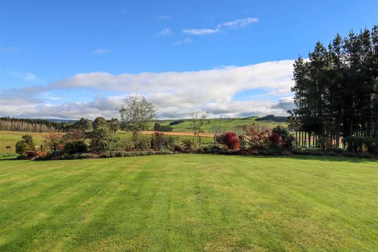 426 Doake Road Levels Valley_13