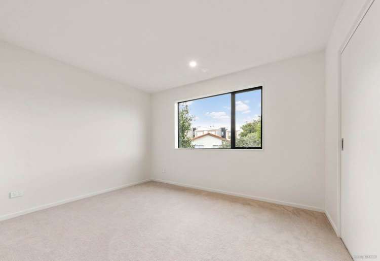 2/26 Parry Road Mt Wellington_6