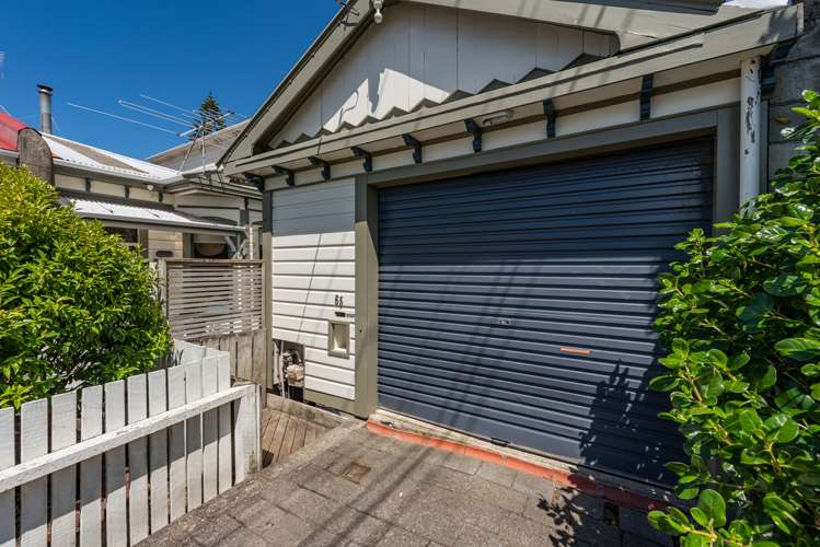 65 Te Wharepouri Street Berhampore_15