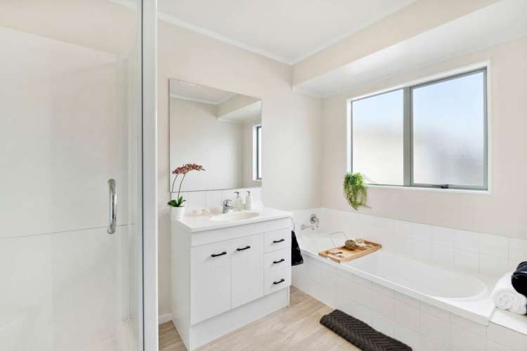 110a Brightside Road Stanmore Bay_11