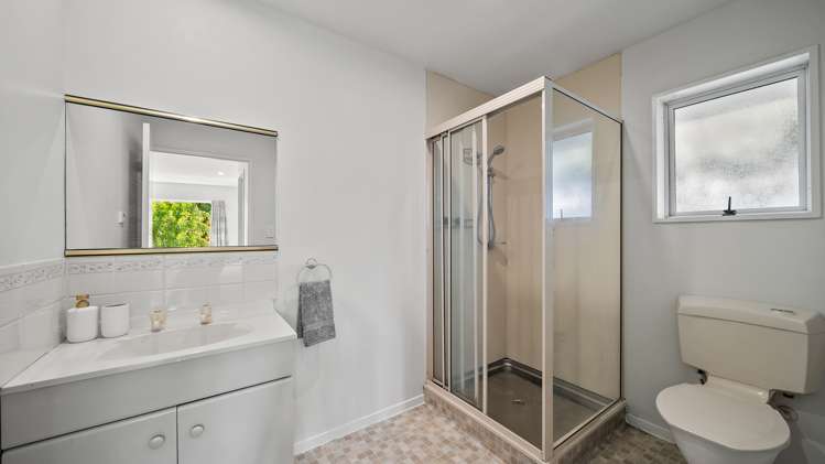 4 Fountainhead Lane Hillmorton_14