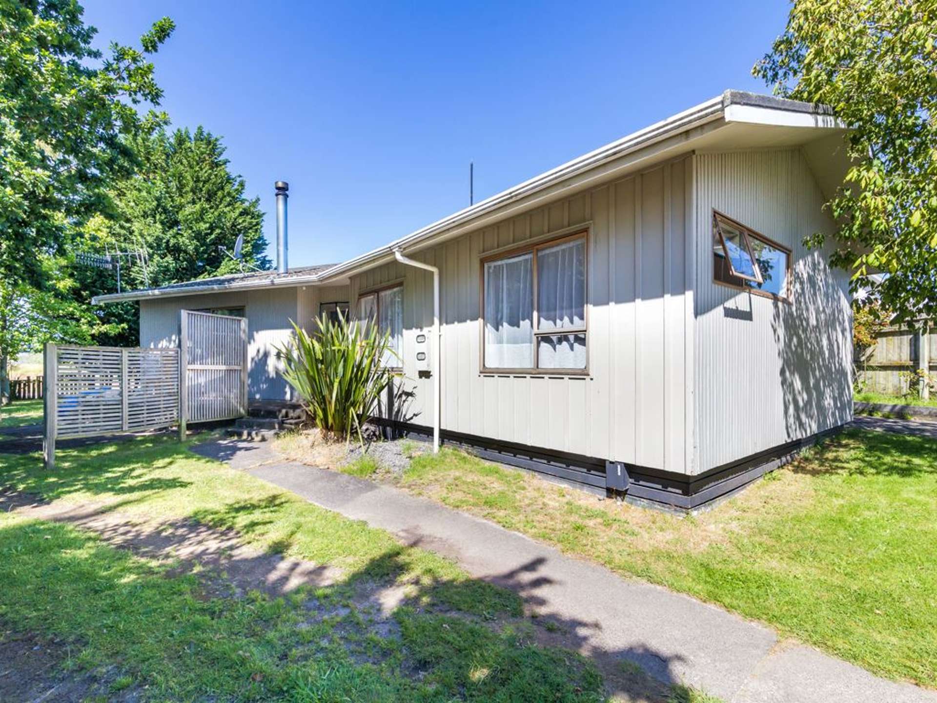 8 Invergarry Road Hilltop_0