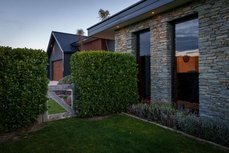 5 Bull Ridge Wanaka_24