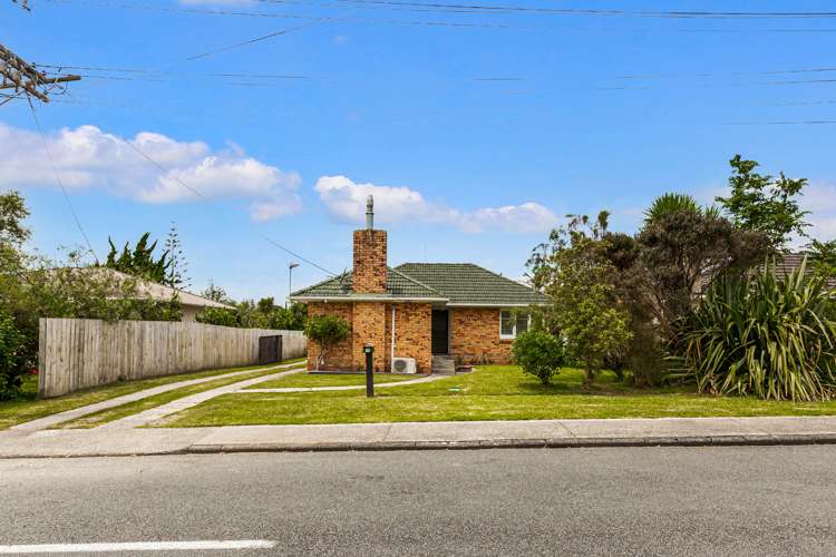 16 Ward Crescent Te Atatu Peninsula_14