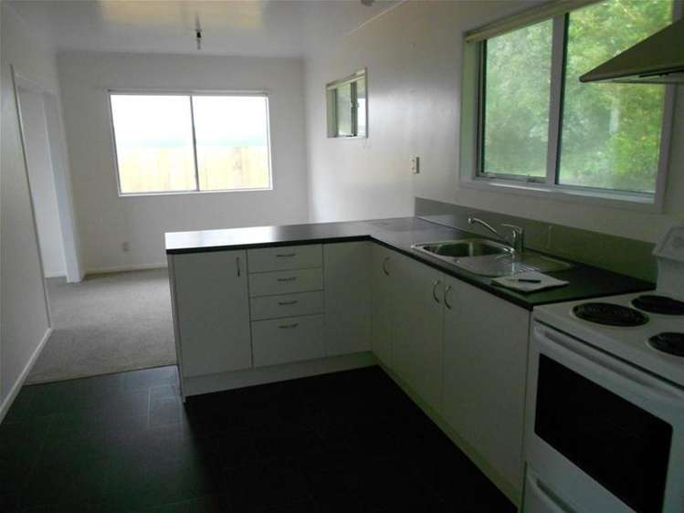 12 Griffiths Grove Newlands_1