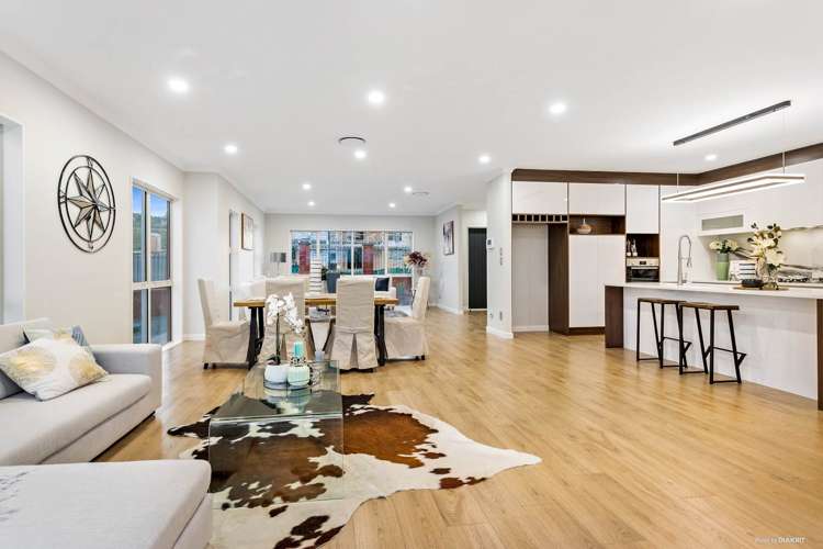 6 Bushfield Drive Flat Bush_1