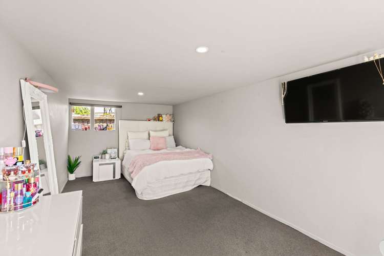 44 Reginald Street Burwood_12