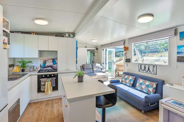 75/20 Tasman Road Otaki Beach_6